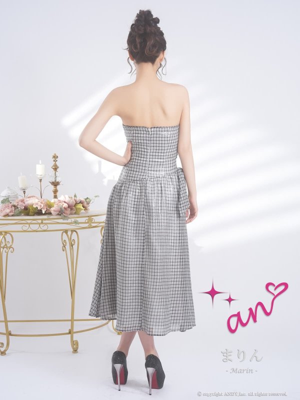 ブラック　モデル：まりん　身長：171cm　着用サイズ：Sサイズ