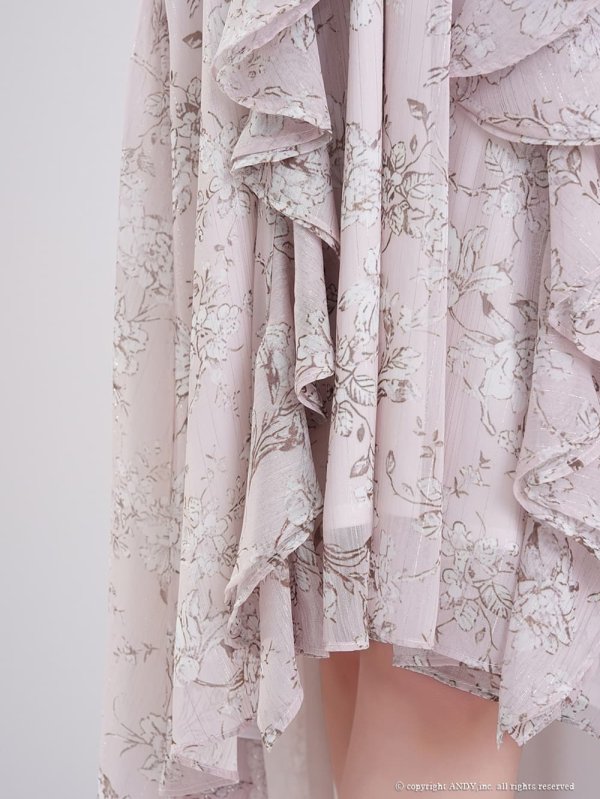 ピンク　モデル：める　着用サイズ：Sサイズ