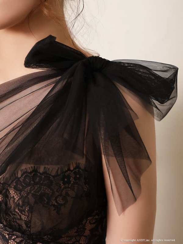 ブラック　モデル：きほ　身長：169cm　着用サイズ：Sサイズ