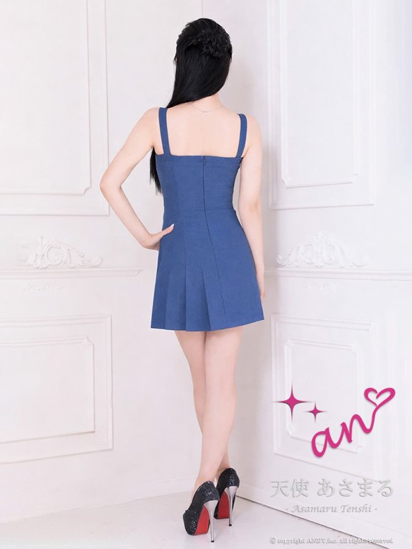 インディゴ モデル：天使あさまる　着用サイズ：Sサイズ