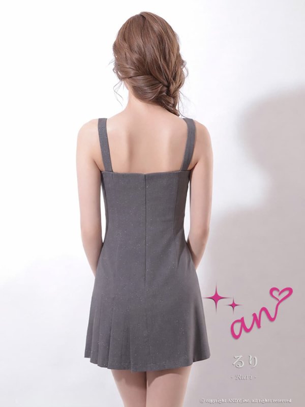 グレー モデル：るりぴ　身長：165cm　着用サイズ：Sサイズ