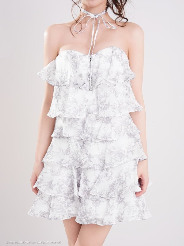 ホワイトxグレー　 モデル：める　着用サイズ：Sサイズ