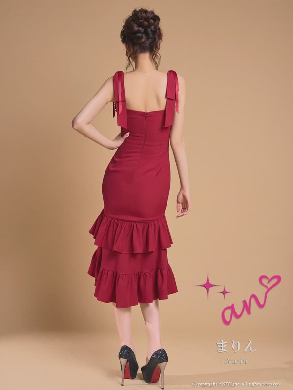 ワインレッド　モデル：まりん　身長：164cm　着用サイズ：Sサイズ