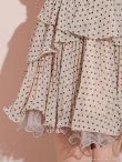ベージュ　モデル：のあ　着用サイズ：Sサイズ
