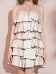 ベージュ　モデル：のあ　着用サイズ：Sサイズ
