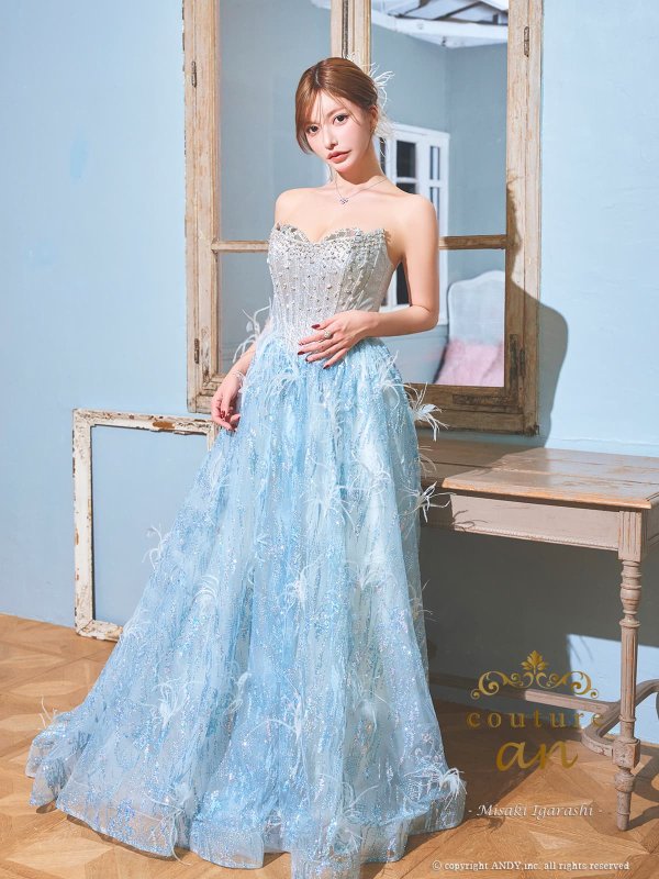 ブルー　モデル：五十嵐美咲　身長：161cm　着用サイズ：Sサイズ(XS-M)