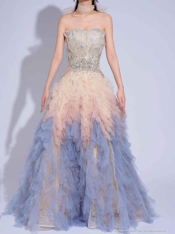 アイボリー×ブルー　モデル：まりん　身長：171cm　着用サイズ：Sサイズ(XS-M)