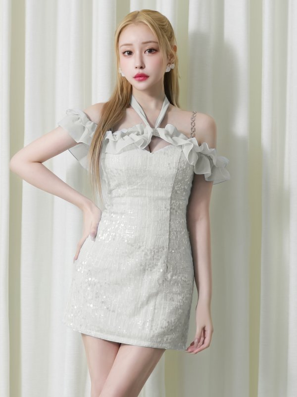 ホワイト　モデル：きよみ　身長：158cm　着用サイズ：Sサイズ