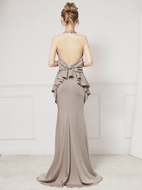 ブラウン　モデル：葉月芽生　身長：157cm　着用サイズ：Sサイズ