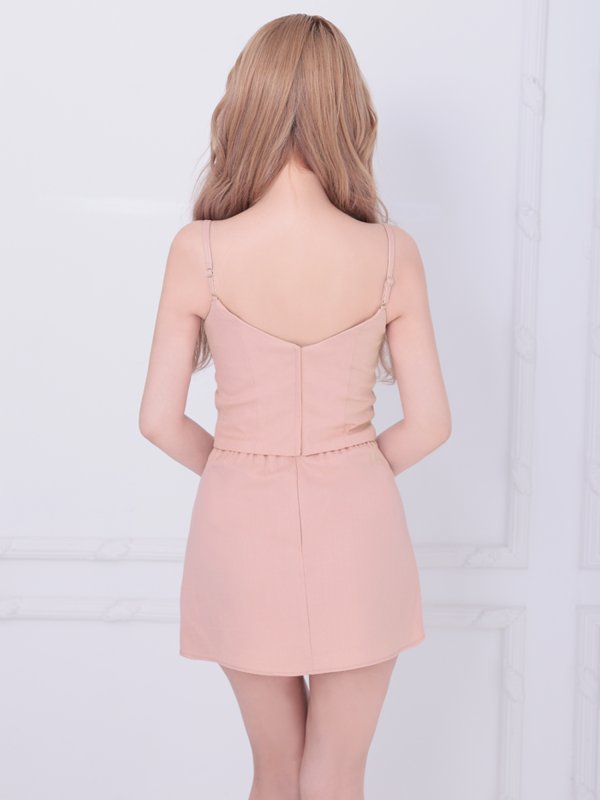 ピンク モデル：きよみ　身長：158cm　着用サイズ：Sサイズ