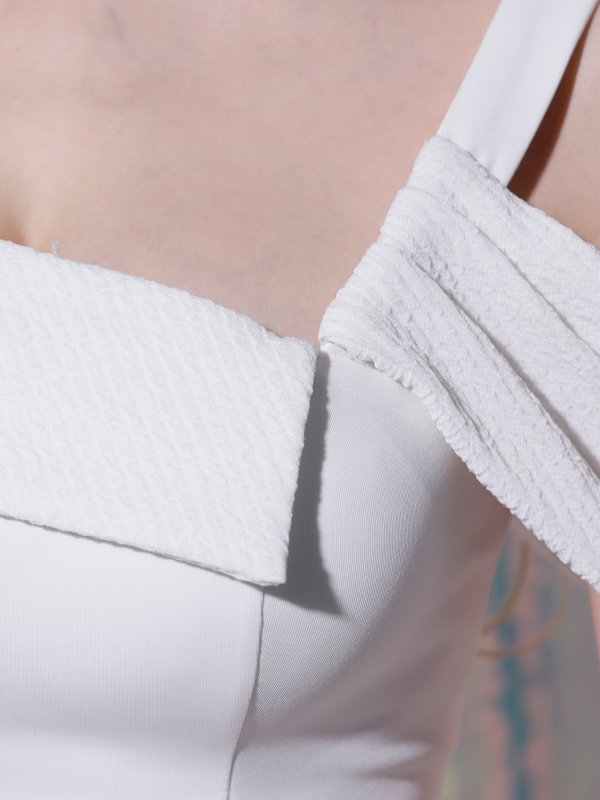 ホワイト　モデル：きよみ　身長：158cm　着用サイズ：Sサイズ