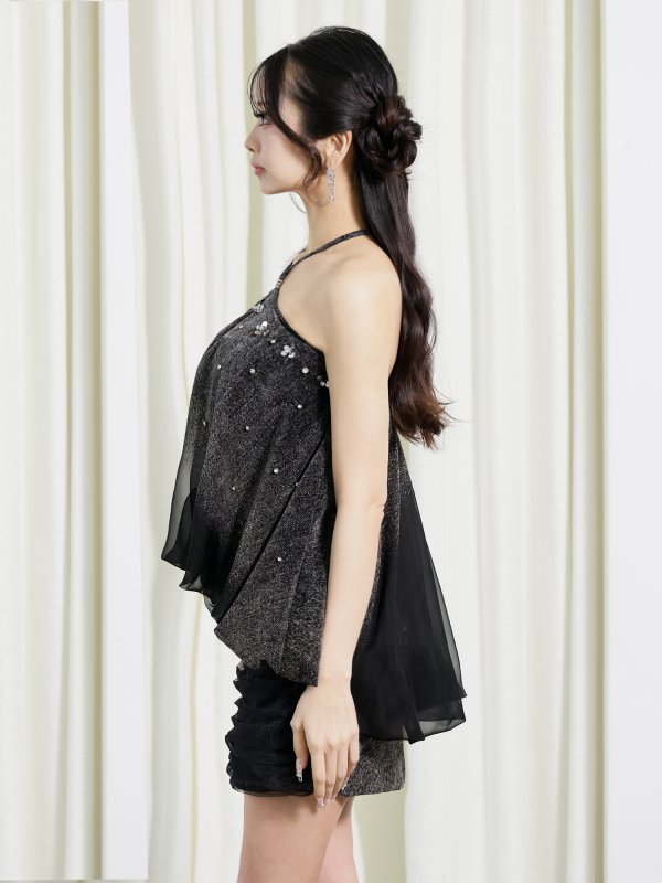 ブラック　モデル：みゆ　身長：156cm　着用サイズ：Sサイズ