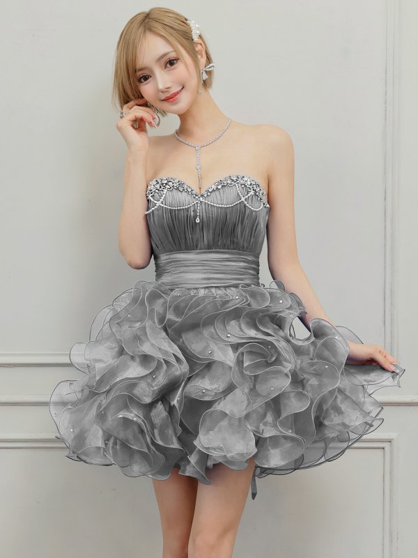 グレー　モデル：葉月芽生　身長：157cm　着用サイズ：Fサイズ