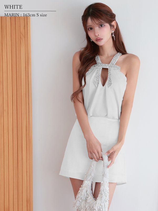 ホワイト　 モデル：まりん　身長：163cm　着用サイズ：Sサイズ