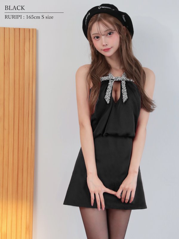 ブラック　モデル：るりぴ　身長：165cm　着用サイズ：Sサイズ