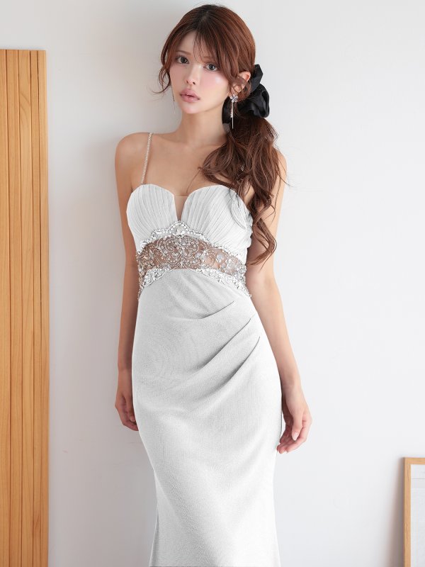 ホワイト　 モデル：まりん　身長：163cm　着用サイズ：Sサイズ