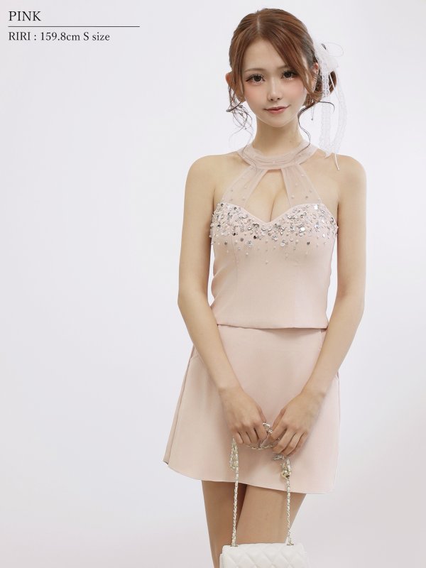 ピンク　モデル：りり　身長：159.8cm　着用サイズ：Sサイズ