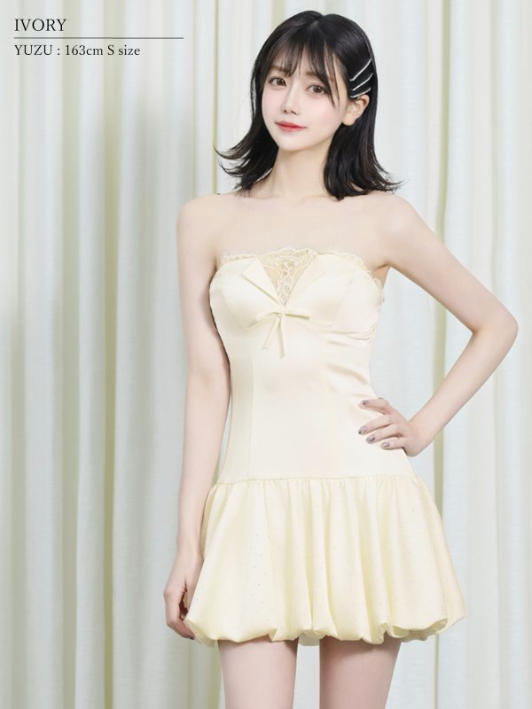 アイボリー モデル：南柚子　身長：163cm　着用サイズ：Sサイズ