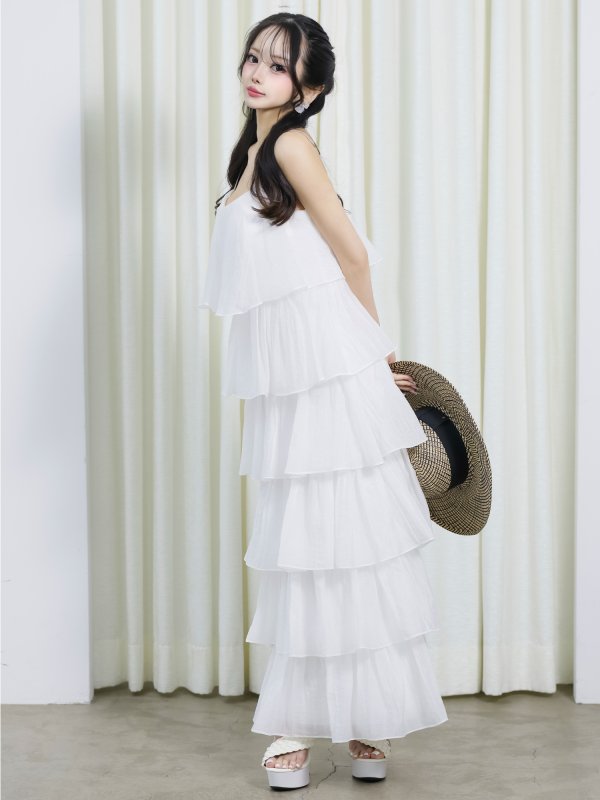ホワイト　モデル：みゆ　身長：156cm　着用サイズ：Sサイズ