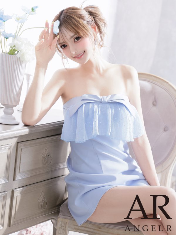 サックス　モデル：葉月芽生　身長：157cm　着用サイズ：Sサイズ
