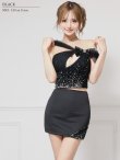 ブラック モデル：葉月芽生　身長：157cm　着用サイズ：Sサイズ