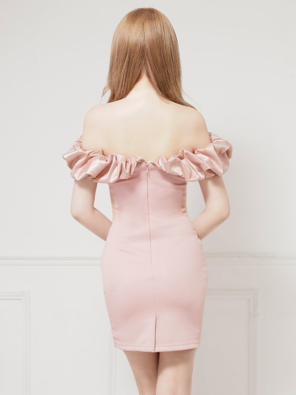 ピンク モデル:きよみ 身長:158cm 着用サイズ:Sサイズ