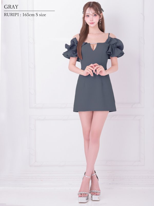 グレー モデル：るりぴ　身長：165cm　着用サイズ：Sサイズ