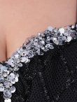 ブラック　モデル：葉月芽生　身長：157cm　着用サイズ：Sサイズ