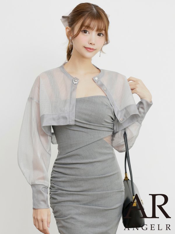 グレー モデル：りこ　身長：167cm　着用サイズ：Sサイズ