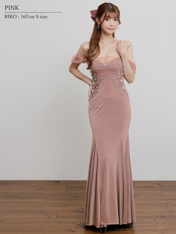 ピンク モデル：りこ　身長：167cm　着用サイズ：Sサイズ