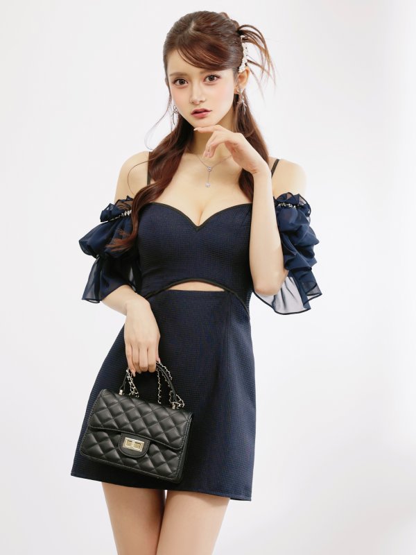 ネイビー　 モデル：まりん　身長：171cm　着用サイズ：Sサイズ