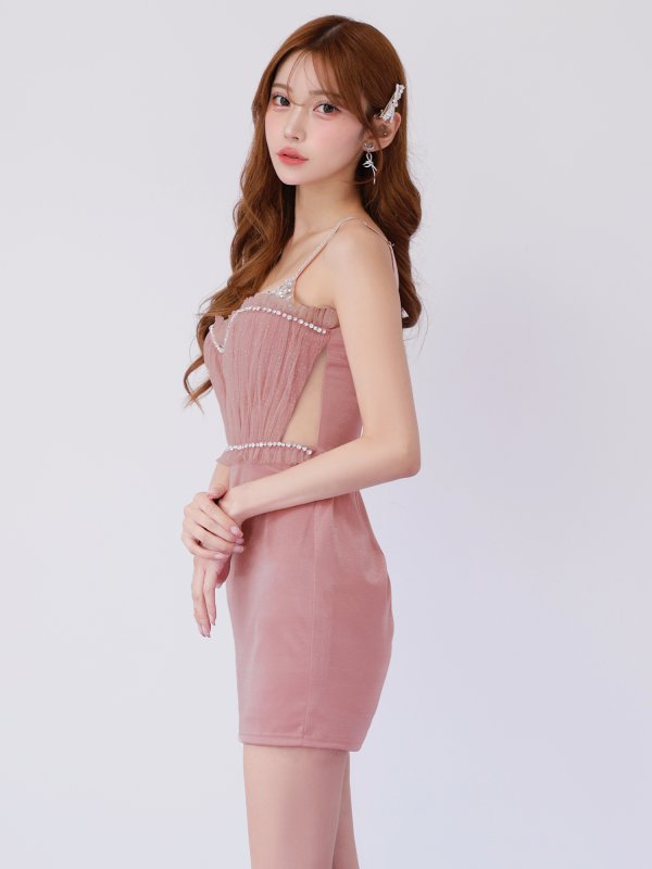 ピンク モデル：るりぴ　身長：165cm　着用サイズ：Sサイズ