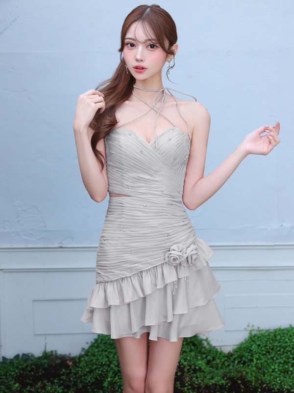 シルバー　モデル：るりぴ　身長：165cm　着用サイズ：Sサイズ