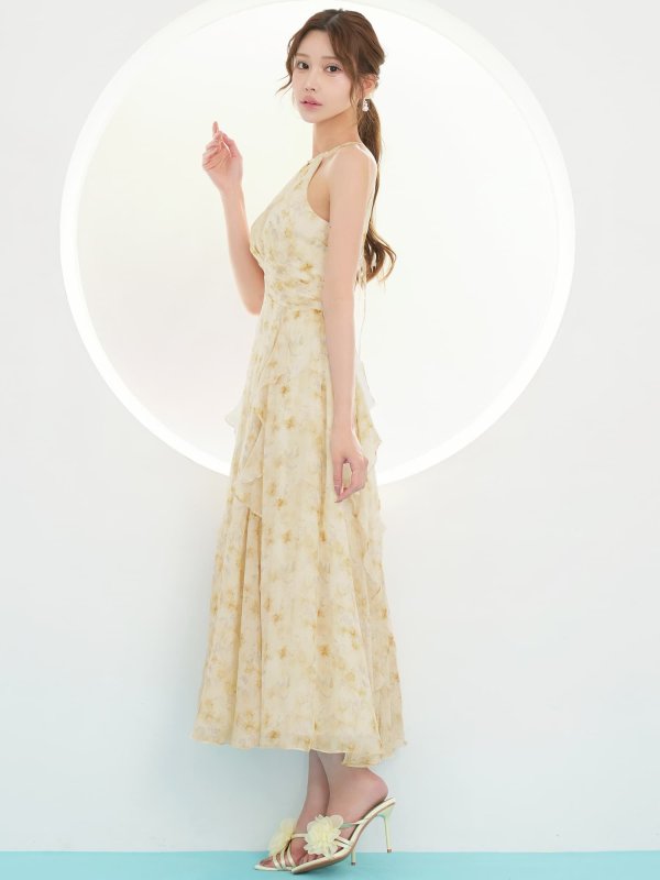 イエロー　モデル：るりぴ　身長：165cm　着用サイズ：Sサイズ