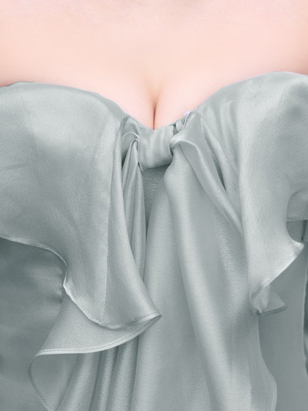 グレー　モデル：るりぴ　身長：165cm　着用サイズ：Sサイズ