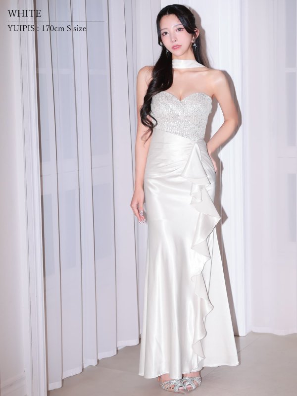 ホワイト　モデル：ゆいぴす　身長：170cm　着用サイズ：Sサイズ