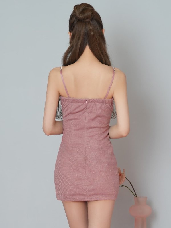 ピンク　モデル：るりぴ　身長：165cm　着用サイズ：Sサイズ