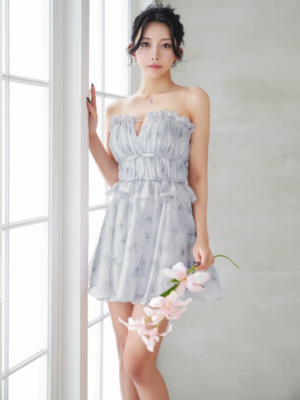 ブルー　モデル：ゆいぴす　身長：170cm　着用サイズ：Sサイズ