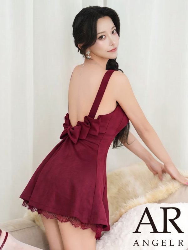 ワインレッド　モデル：ゆいぴす　身長：170cm　着用サイズ：Sサイズ