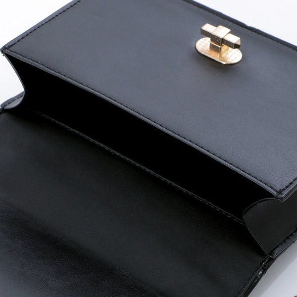 画像6: キルティングショルダーバッグ/チェーン/スタッズ【2カラー】[OF03] 【IM】 (6)