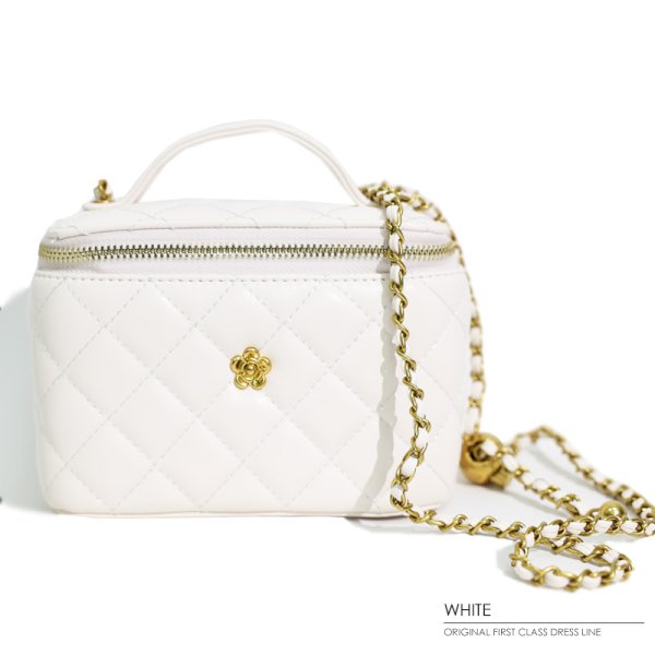 画像3: 【ANGEL R/エンジェルアール】キルティング/ フェイクレザー/ フラワーボタン/ ショルダーハンドバッグ【Fサイズ/3カラー】[OF02-C]  (3)