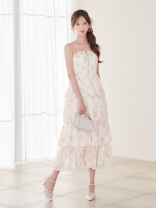 ベージュ　モデル：あすか　身長：170cm　着用サイズ：Sサイズ