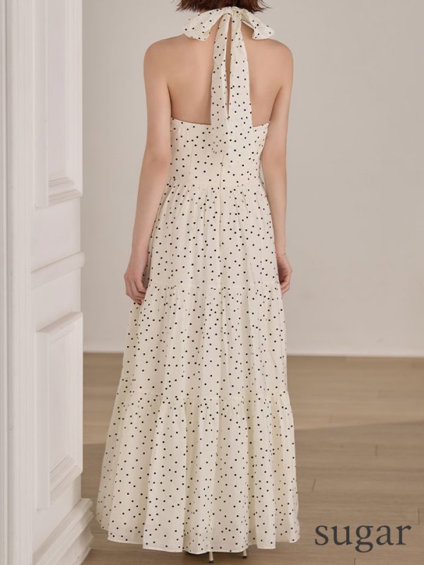 アイボリー モデル：天海りこ　身長：156cm　着用サイズ：Sサイズ