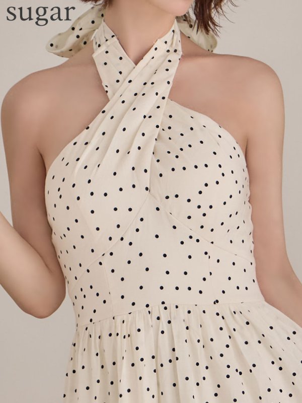 アイボリー モデル：天海りこ　身長：156cm　着用サイズ：Sサイズ