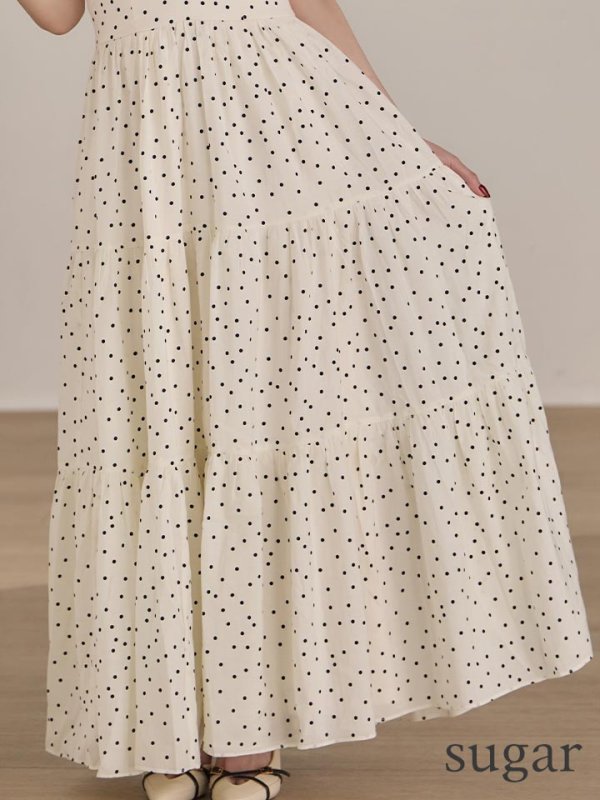 アイボリー モデル：天海りこ　身長：156cm　着用サイズ：Sサイズ