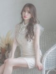 画像2: XSサイズあり【ROBE de FLEURS/ローブドフルール】ビジュー襟/ フラワーレース/ タイト/ ミニドレス/ キャバドレス[OF2] (2)
