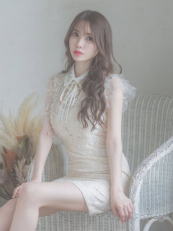 画像2: XSサイズあり【ROBE de FLEURS/ローブドフルール】ビジュー襟/ フラワーレース/ タイト/ ミニドレス/ キャバドレス[OF2] (2)