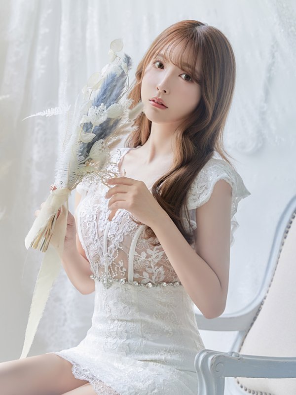 画像2: XS?Lサイズあり【ROBE de FLEURS/ローブドフルール】ウエストビジュー/ シースルーレース/ フリルスリーブ/ 台形スカート/ ミニドレス/ キャバドレス ピンク[OF08] (2)