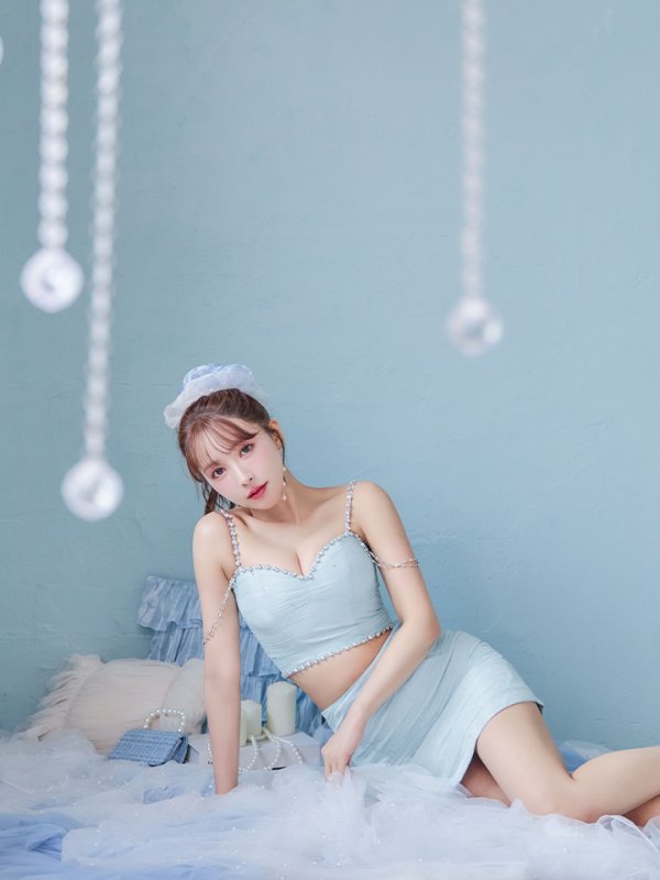 画像4: XSサイズあり【ROBE de FLEURS/ローブドフルール】ビジューチェーン付き/ ラメシフォン/ セットアップ/ ミニドレス/ キャバドレス[OF08] (4)