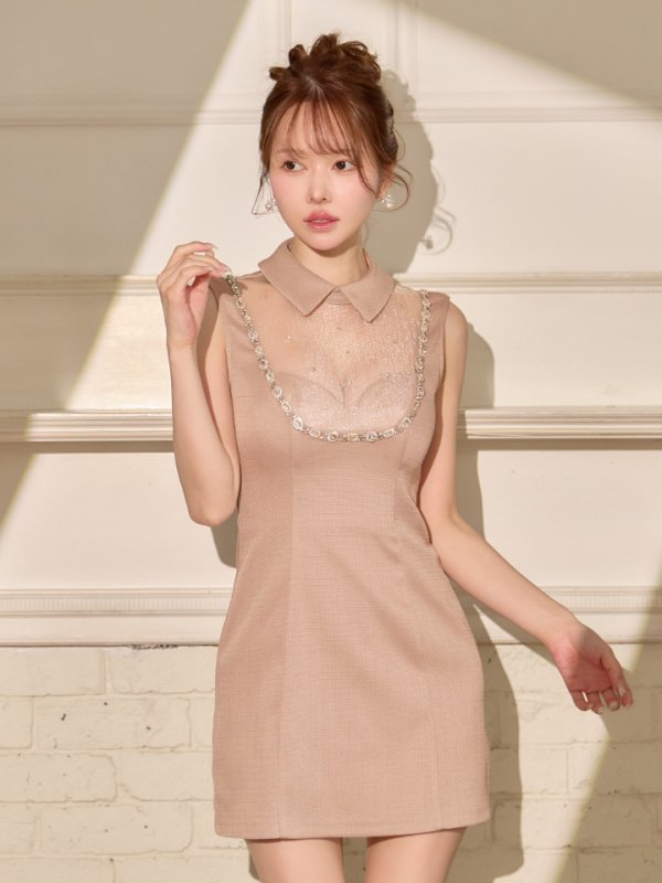 グレージュ　モデル：三上悠亜　身長：159cm　着用サイズ：Sサイズ
